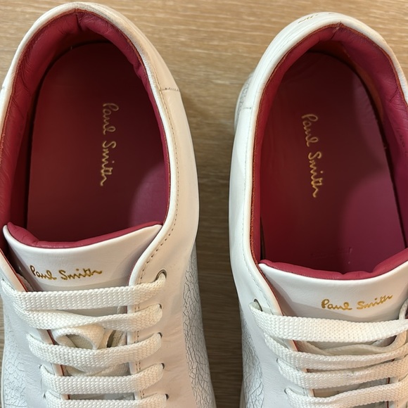 Paul Smith White Sneakers sz 9/43- only worn 2 times - Picture 2 of 6